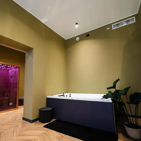 George's Suite&spa With Parking Appartamento