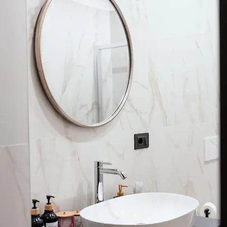 George's Suite&spa With Parking Apartment