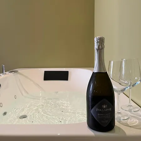 George's Suite&spa With Parking Apartmán