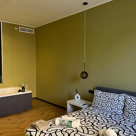 George's Suite&spa With Parking Apartmán *