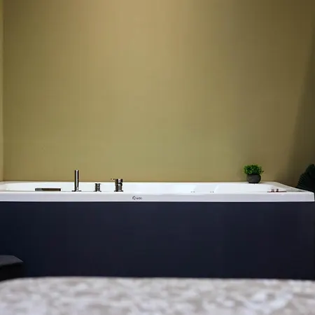 George's Suite&spa With Parking